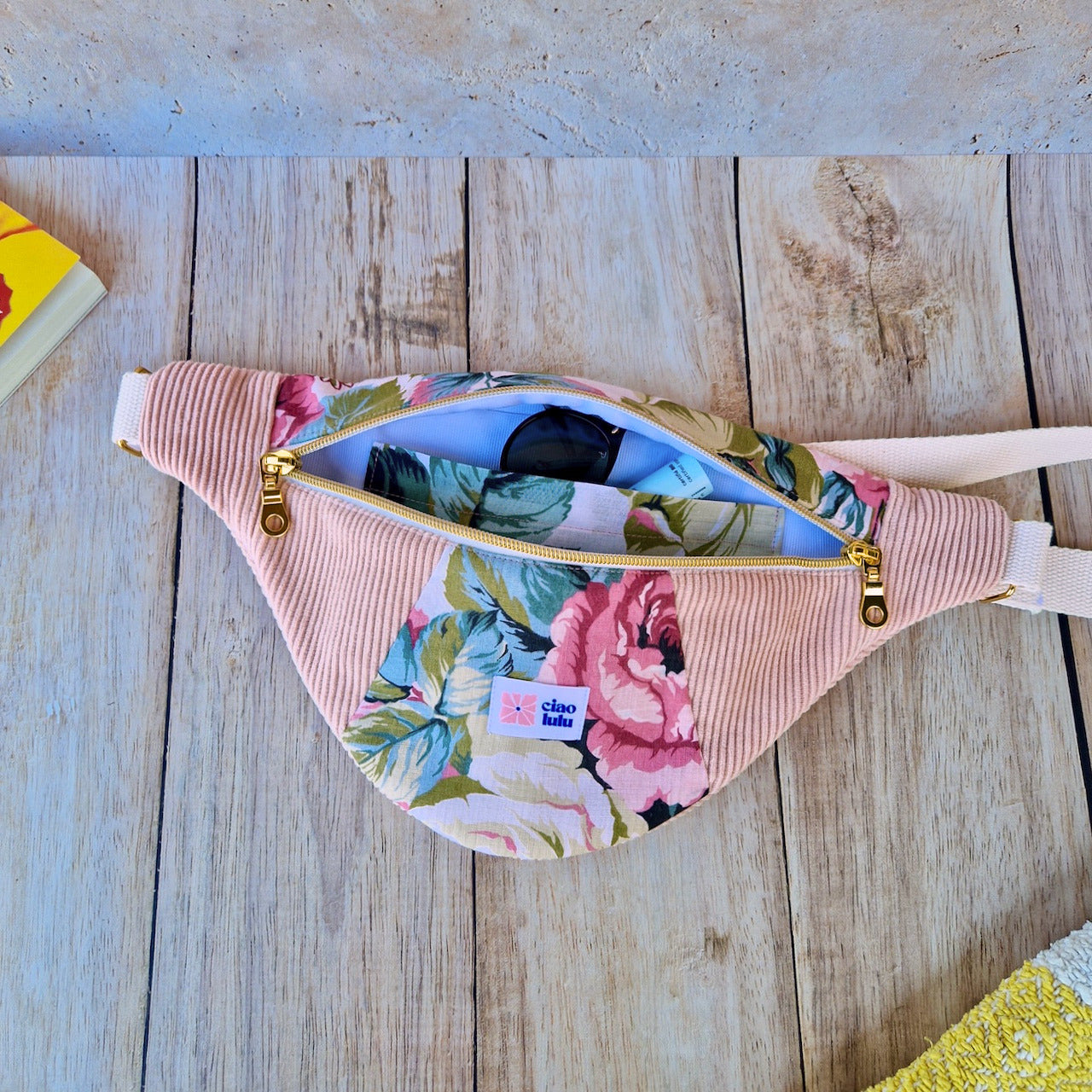 Sac banane patchwork velours côtelé et imprimé floral